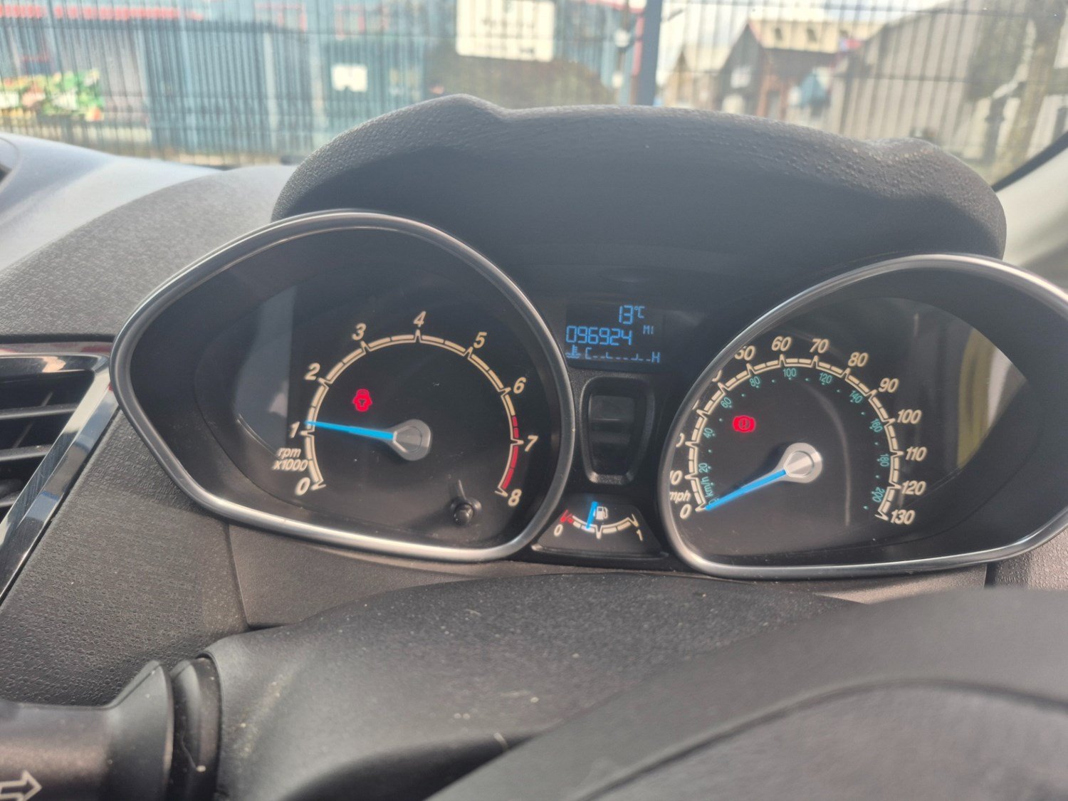 2013 Ford Fiesta – photo 7