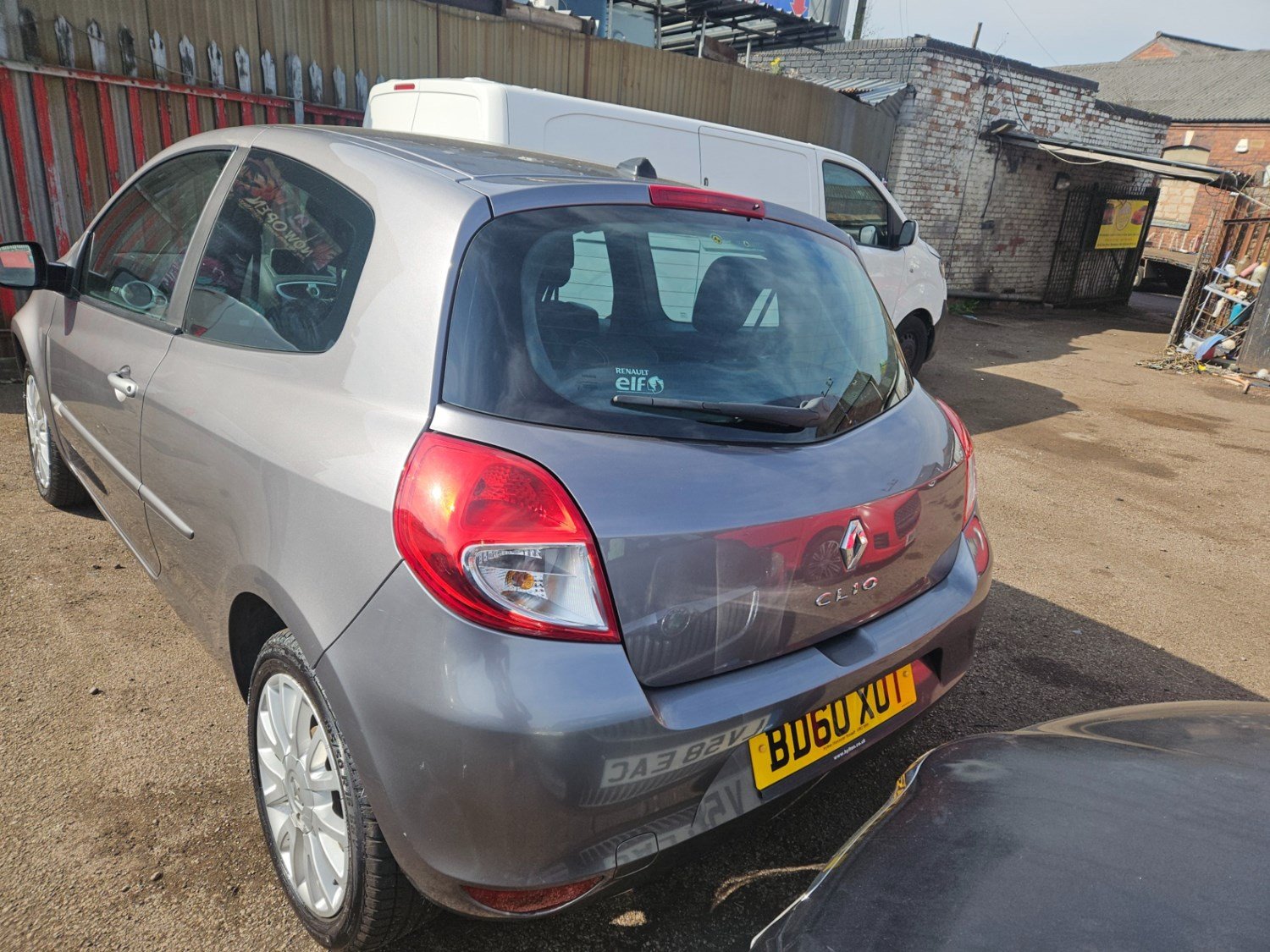 2010 Renault Clio – photo 3