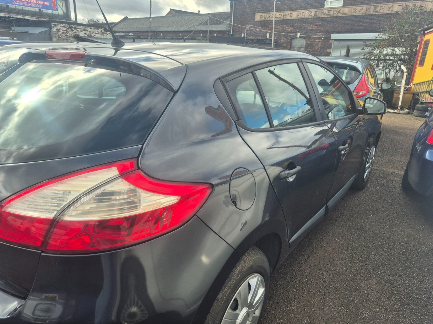 2009 Renault Megane – photo 2