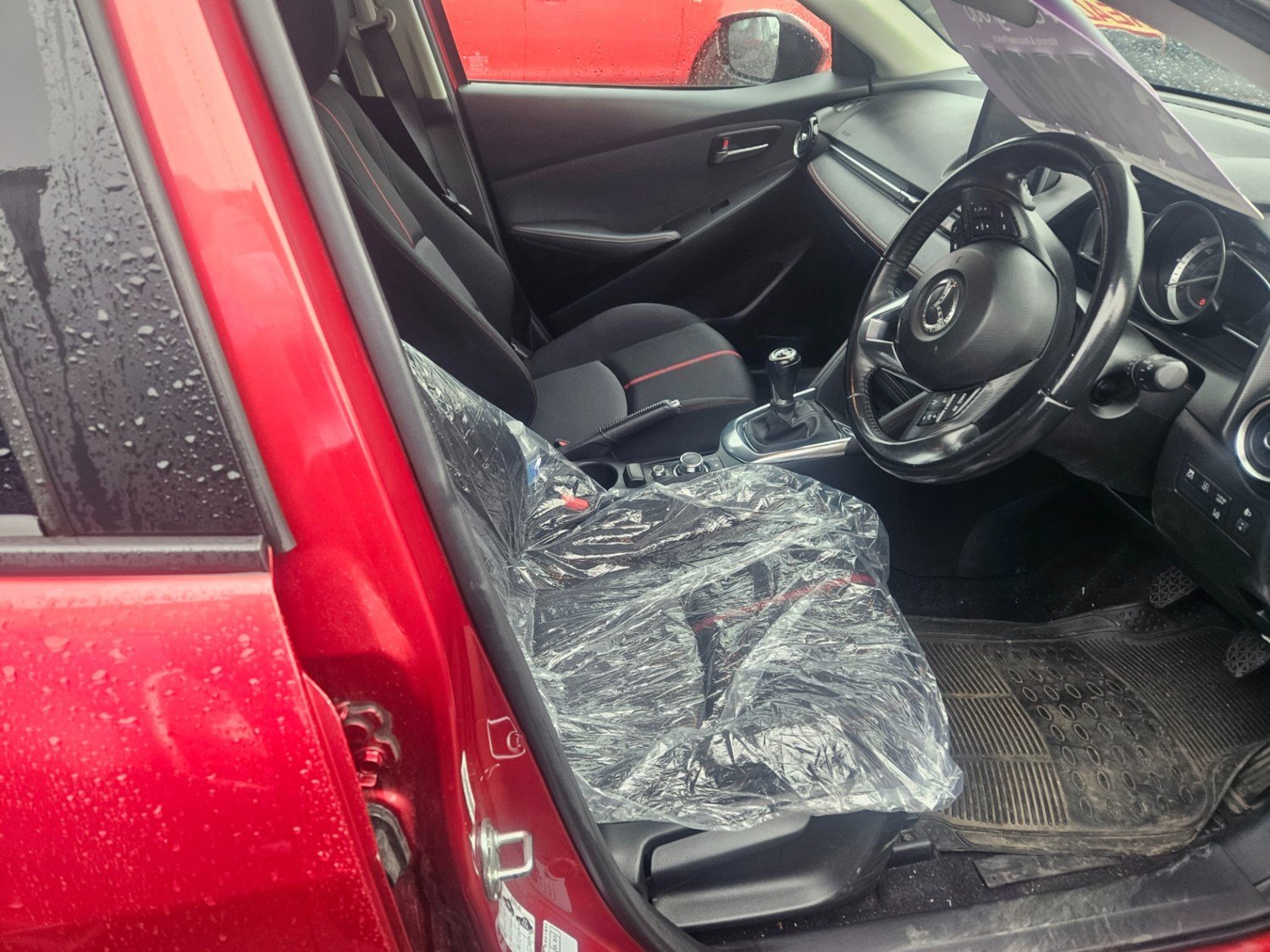 2015 Mazda Mazda2 – photo 6